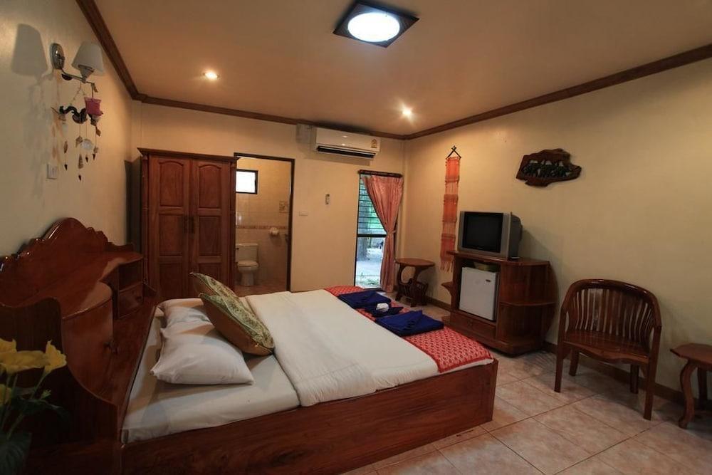 Chaya Resort Ao Nang Exterior photo
